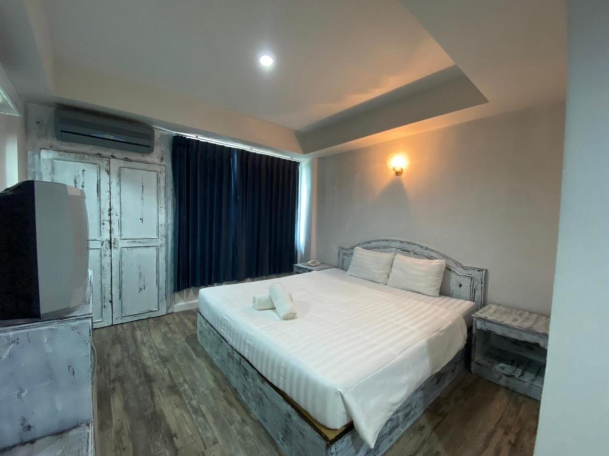 Sun Moon Hotel Лей Екстер'єр фото