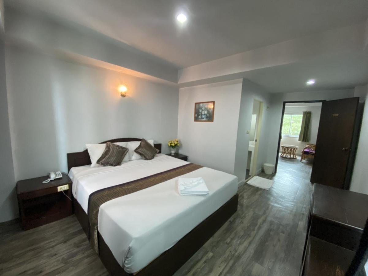 Sun Moon Hotel Лей Екстер'єр фото
