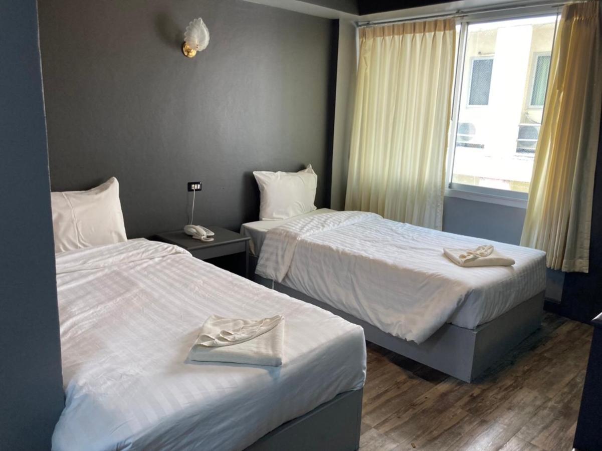 Sun Moon Hotel Лей Екстер'єр фото